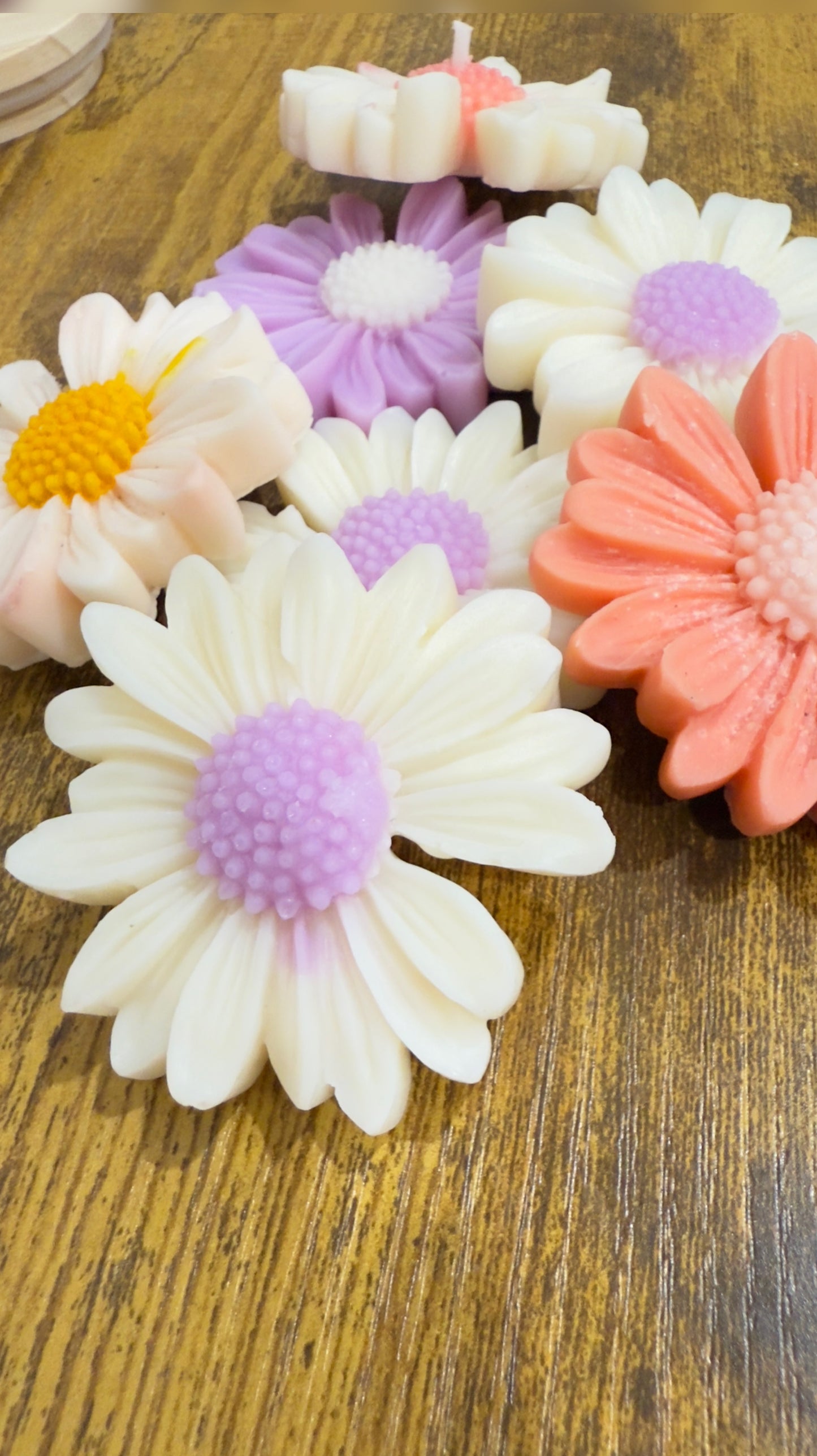 Daisy Flower Candle 🌼