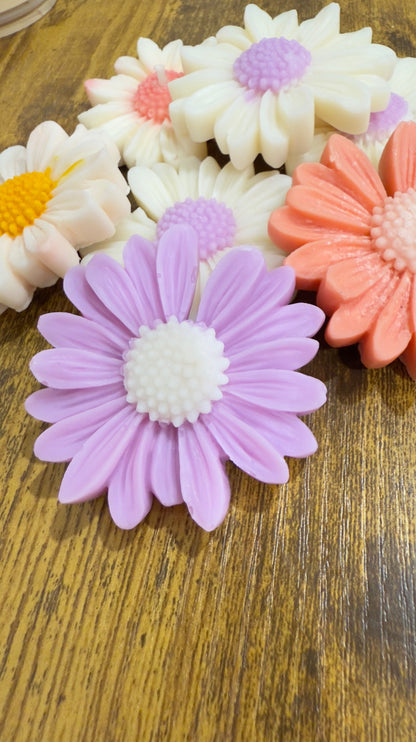 Daisy Flower Candle 🌼